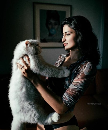 Shivaji Storm Sen pornostar heiße galerie