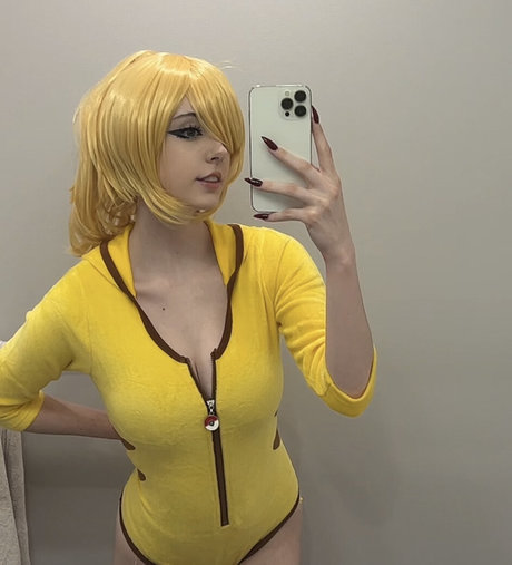 emiki28 erwachsene porno bilder