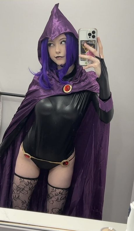 anfällige knochen-onlyfans nackt perfekte bilder