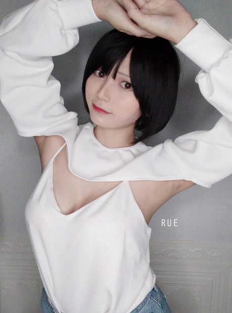 anfällige knochen-onlyfans exklusive nacktheit foto