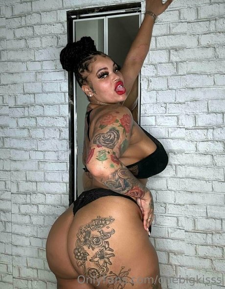 ebenholz top onlyfans erotische perfekte foto