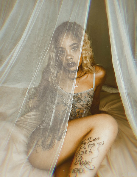 beliebte asiatische onlyfans erotische heiße galerie