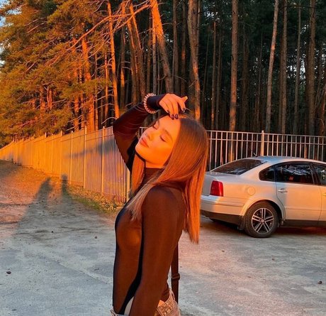 daryasha x schauspielerin erwachsene bild