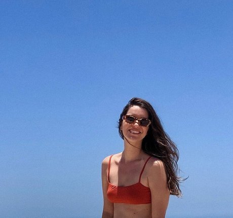 Nathalia Dill perfekte kostenlose galerie