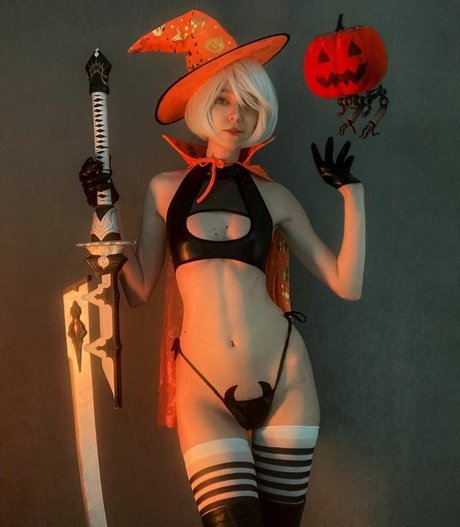 Kezumie nackt exklusive galerien