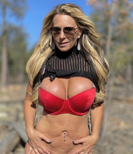 ainsleedivine schöne nackte bilder