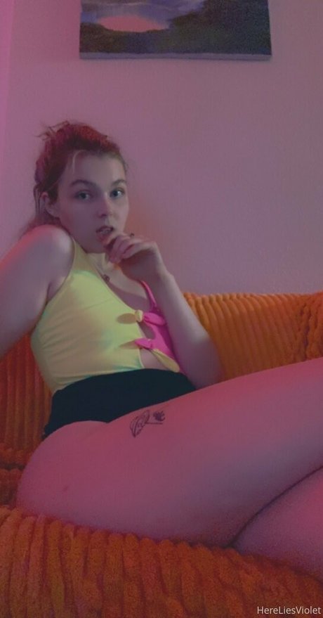 hereliesviolet kunst sex bild