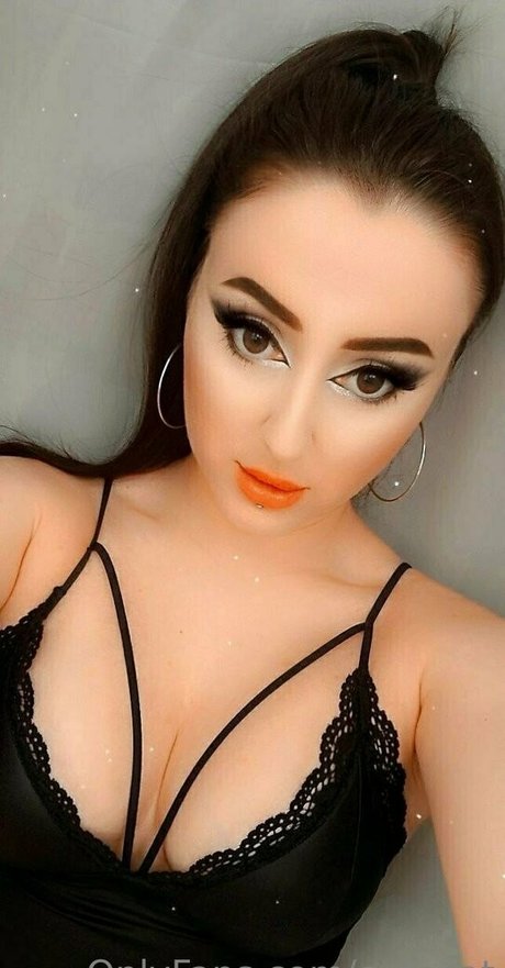 oma fickt onlyfans schöne nackt bild