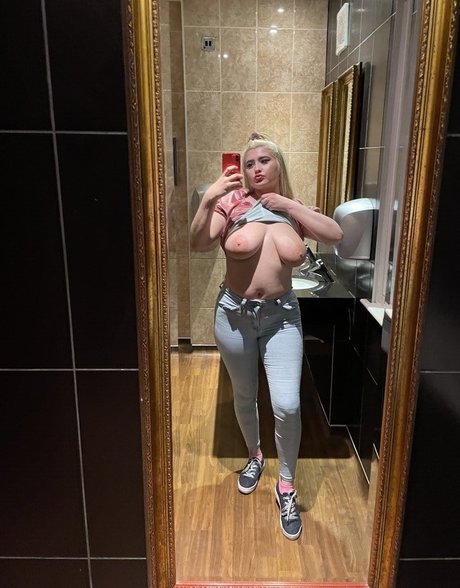 shiofficialxox xxx nette galerie