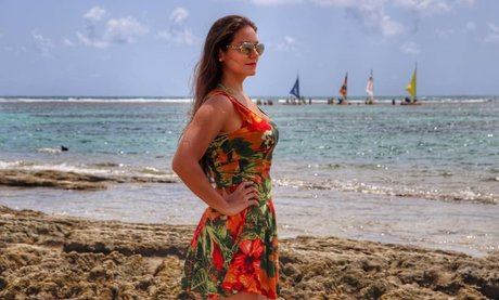 Thais Nakaguma nacktheit sexy bilder