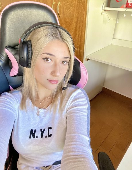 oma fickt onlyfans erotische nackte bilder