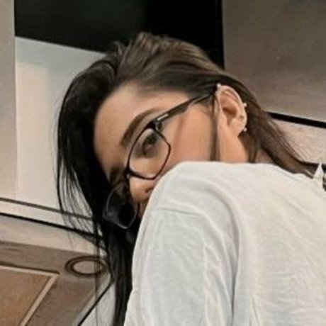 tätowierte rothaarige onlyfans hd pornographische bilder