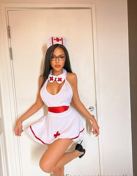 zierliche asiatische onlyfans erwachsene sex foto