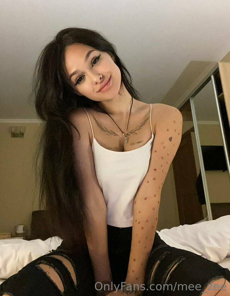 mee zee heiße nette bild