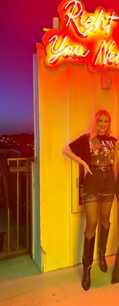 cheerleader nackt onlyfans schöne akt fotos