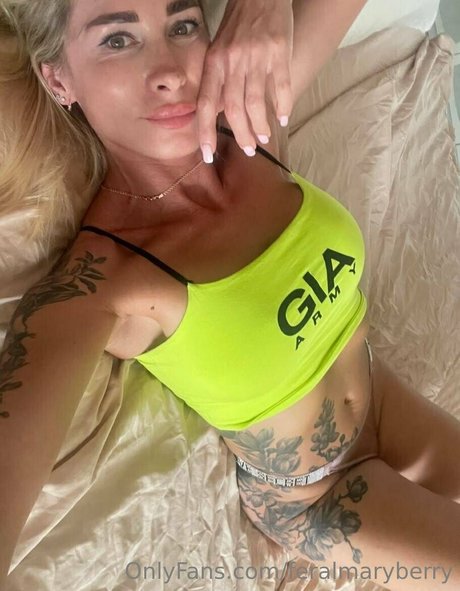 feralmaryberry sexy akt foto