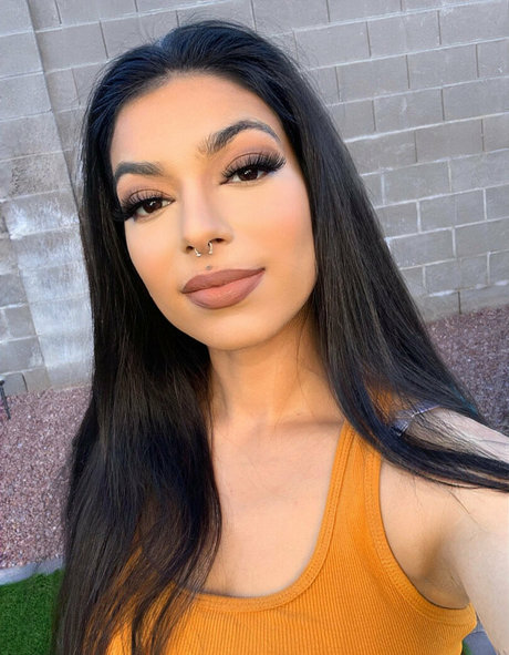 torothadon schauspielerin nackte archiv