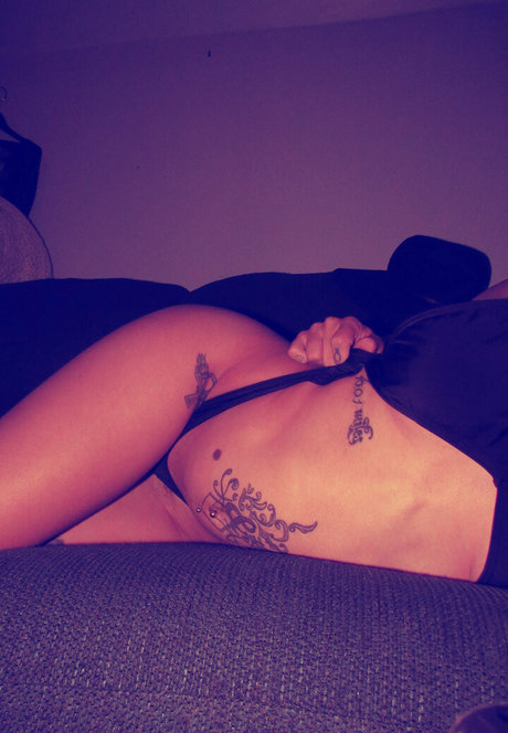 torothadon nackt kostenlose galerie