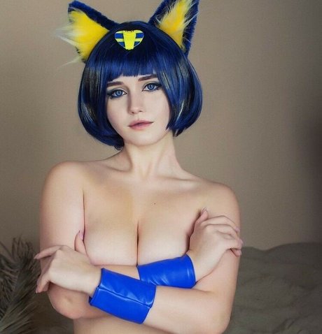 tgirl-onlyfans perfekte nacktheit bild