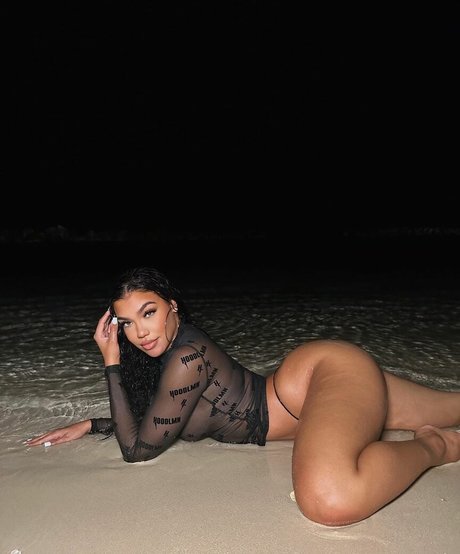 kurvige puma-onlyfans top heiße bilder