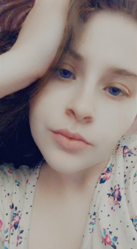 lesbische verführung onlyfans xxx pornografische fotos