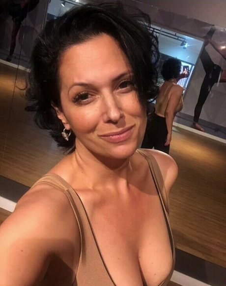 asiatisch-amerikanische onlyfans xxx exklusive bild