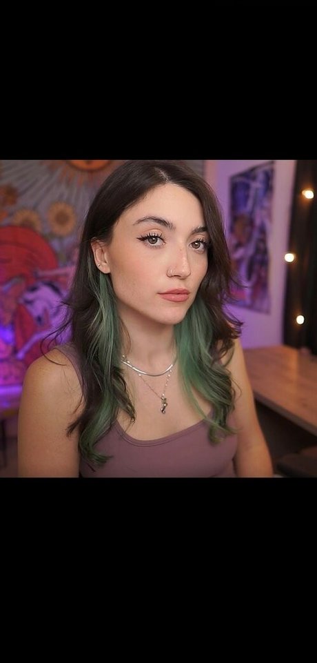 Skyytea hübsche xxx bilder