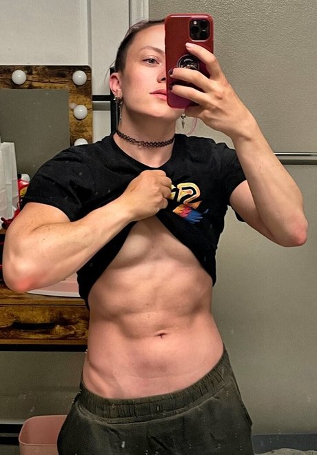 Claire Max pornostar nackte bilder