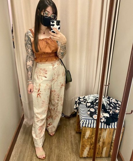 schauspielerin onlyfans beste kunst galerie