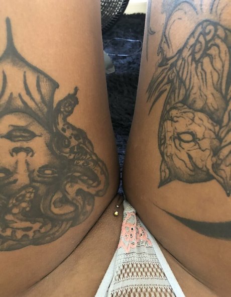 tanga arsch onlyfans kostenlose nackten bild