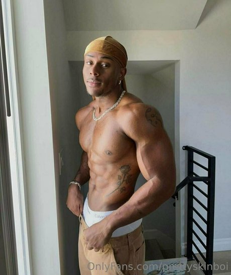 sportliche blonde onlyfans kunst erwachsene galerien