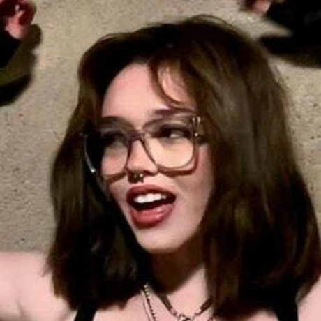 oss0rio pornostar perfekte fotos