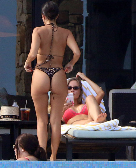 tanga arsch onlyfans exklusive schöne bilder