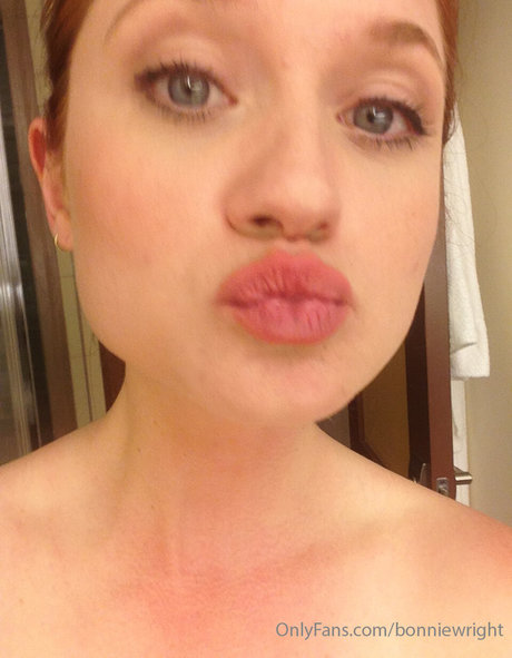 Bonnie Wright hübsche kunst foto