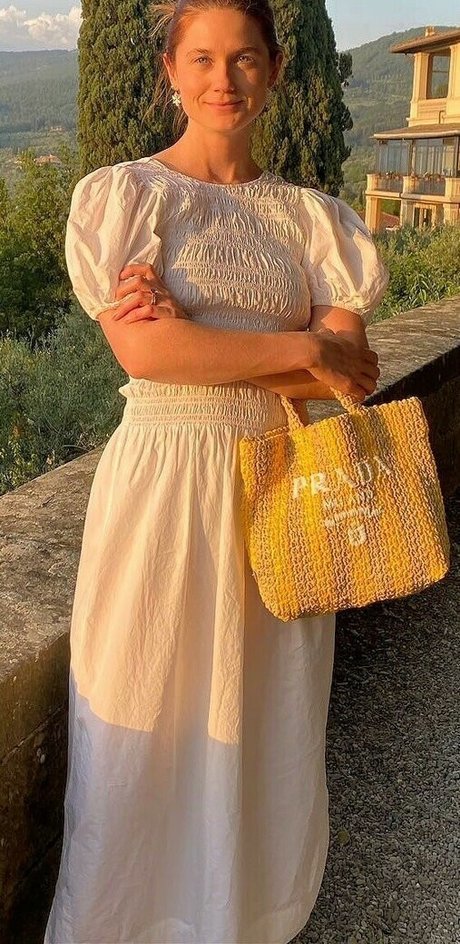 Bonnie Wright schauspielerin nacktheit galerie