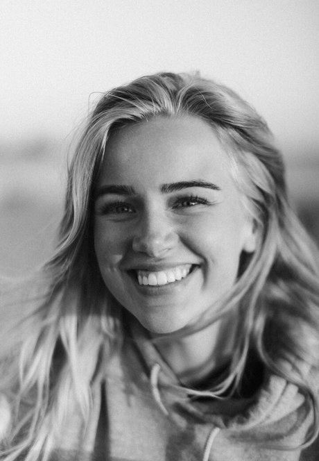 Eva Vlaardingerbroek top nackte foto