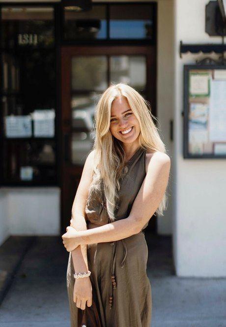 Eva Vlaardingerbroek porno sexy bild