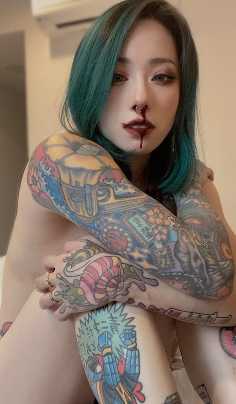 Azumi Puri erwachsene top fotos