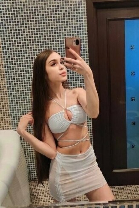 zierliche brünette nur fans porno schöne archiv