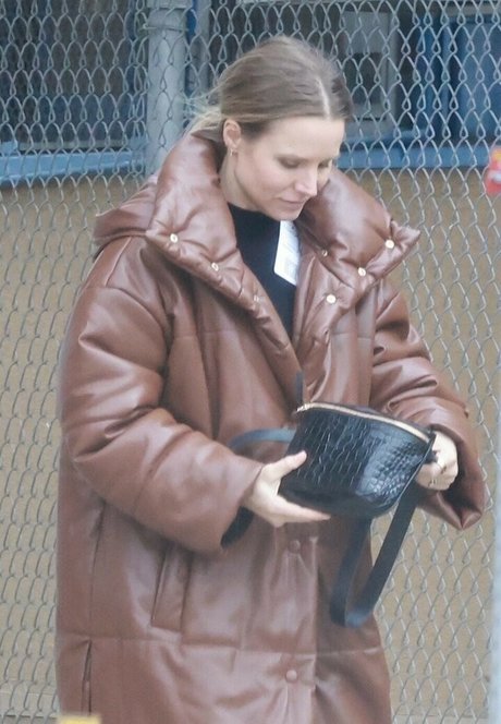 Kristen Bell hübsche akt bilder