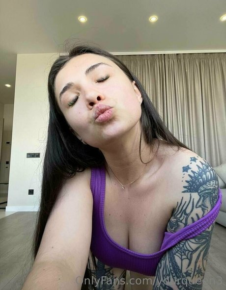 yourqueen3 model akt foto