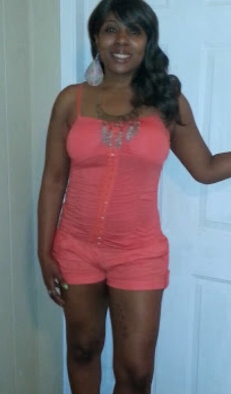 The0Glife schauspielerin erwachsene bilder