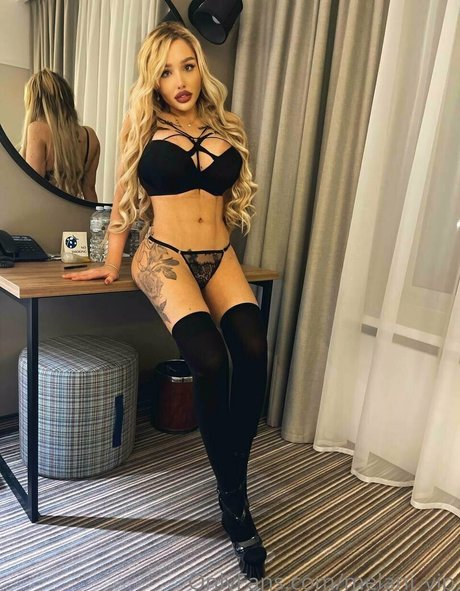 gummi-onlyfans exklusive top foto