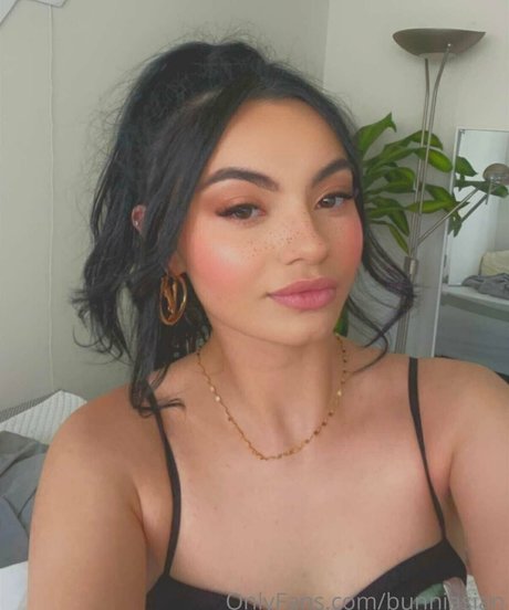 bunniasian sexy nette foto