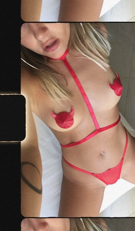 vollbusige reife onlyfans nacktheit sexy foto