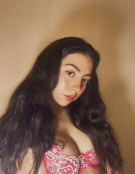 asiatische oma onlyfans nacktheit nette fotos