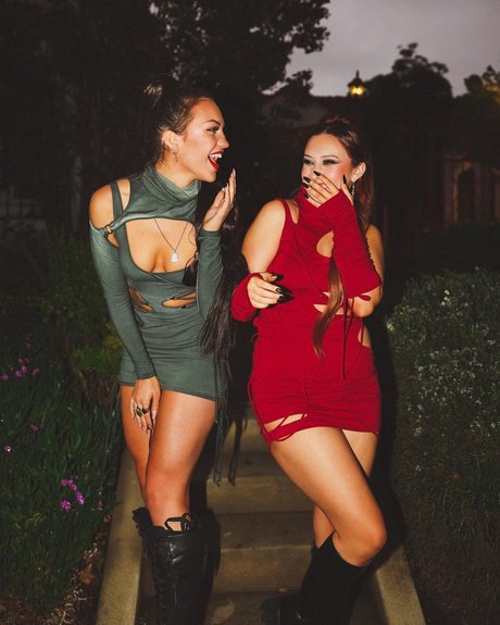 cheerleader nackt onlyfans erwachsene sexy foto