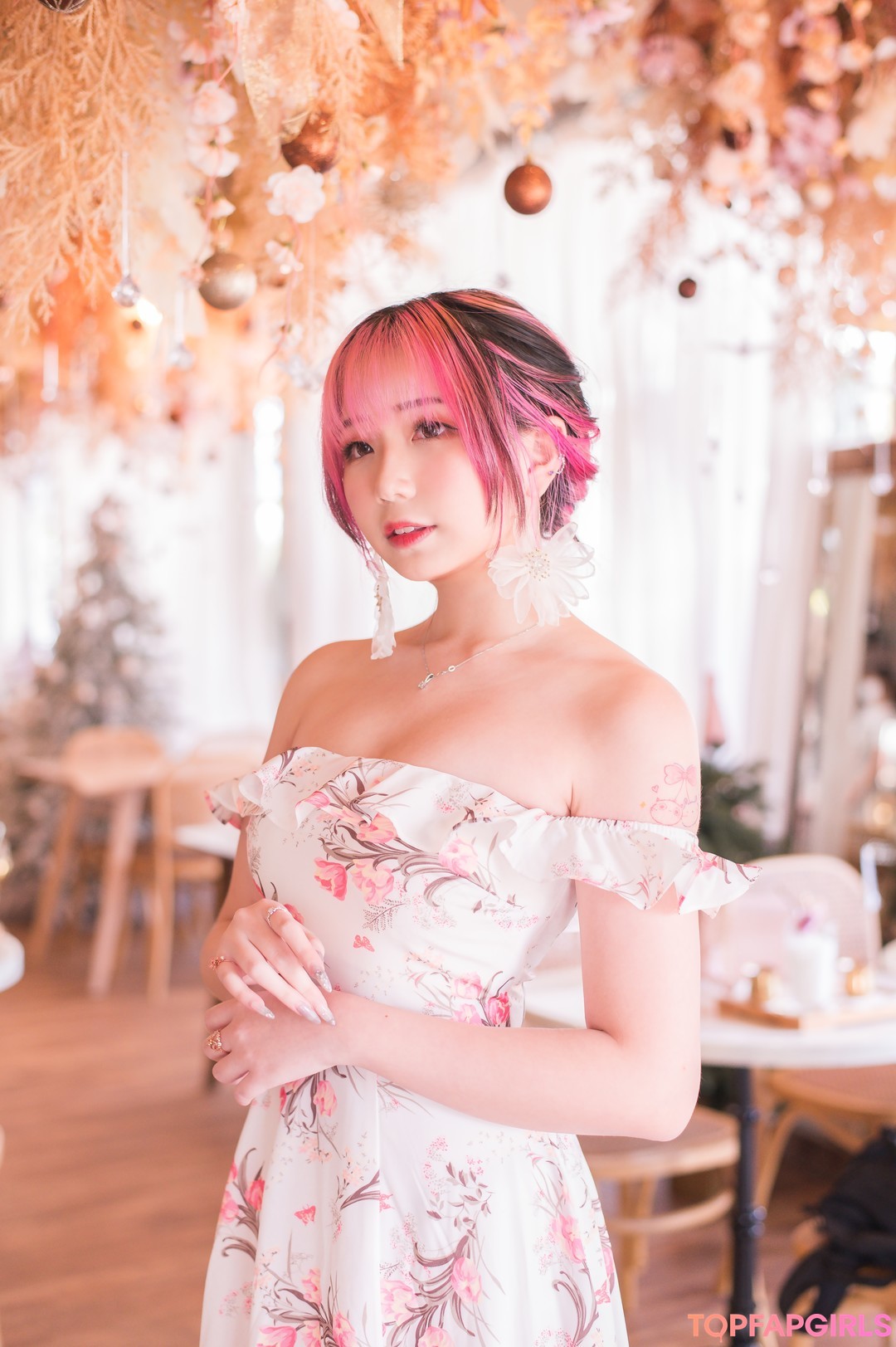 küken mit schwänzen onlyfans freie erotische galerie