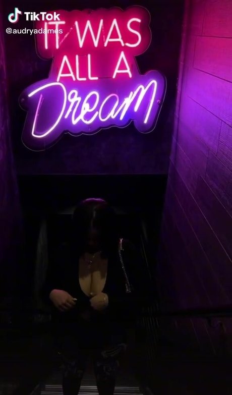 blonde heiße frau onlyfans freie exklusive galerien