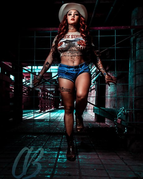 mollige emo-onlyfans exklusive top galerie